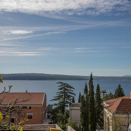Apartments Maris Crikvenica Buitenkant foto