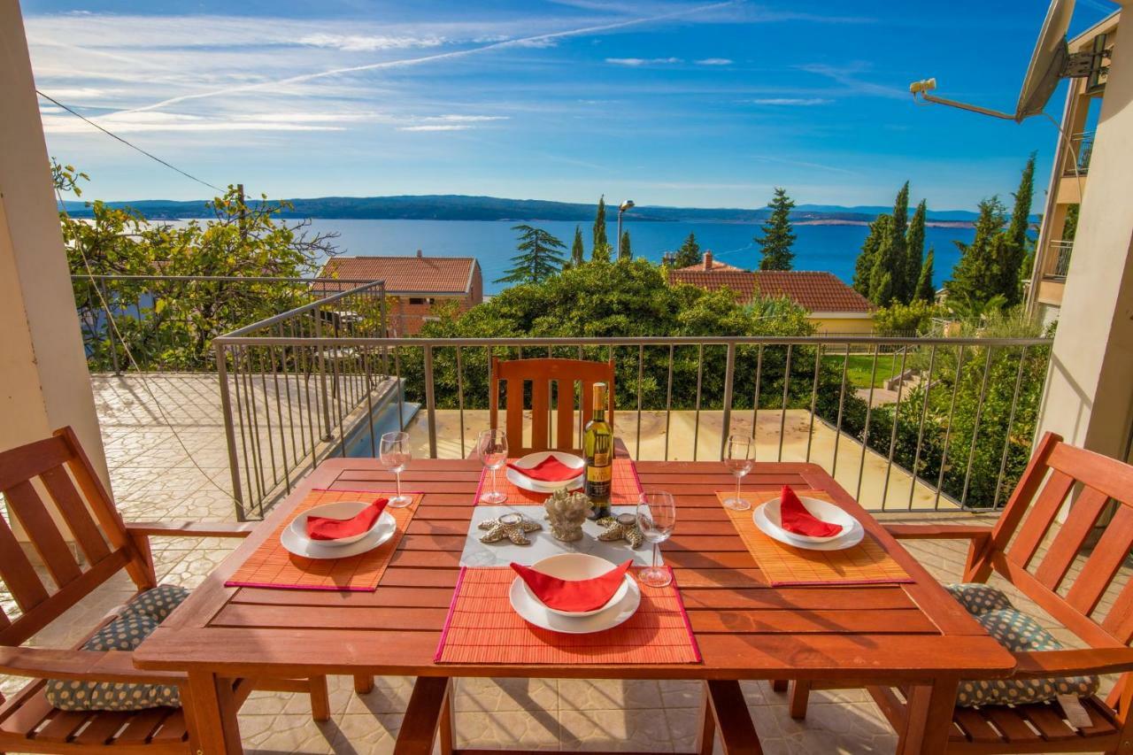Apartments Maris Crikvenica Buitenkant foto